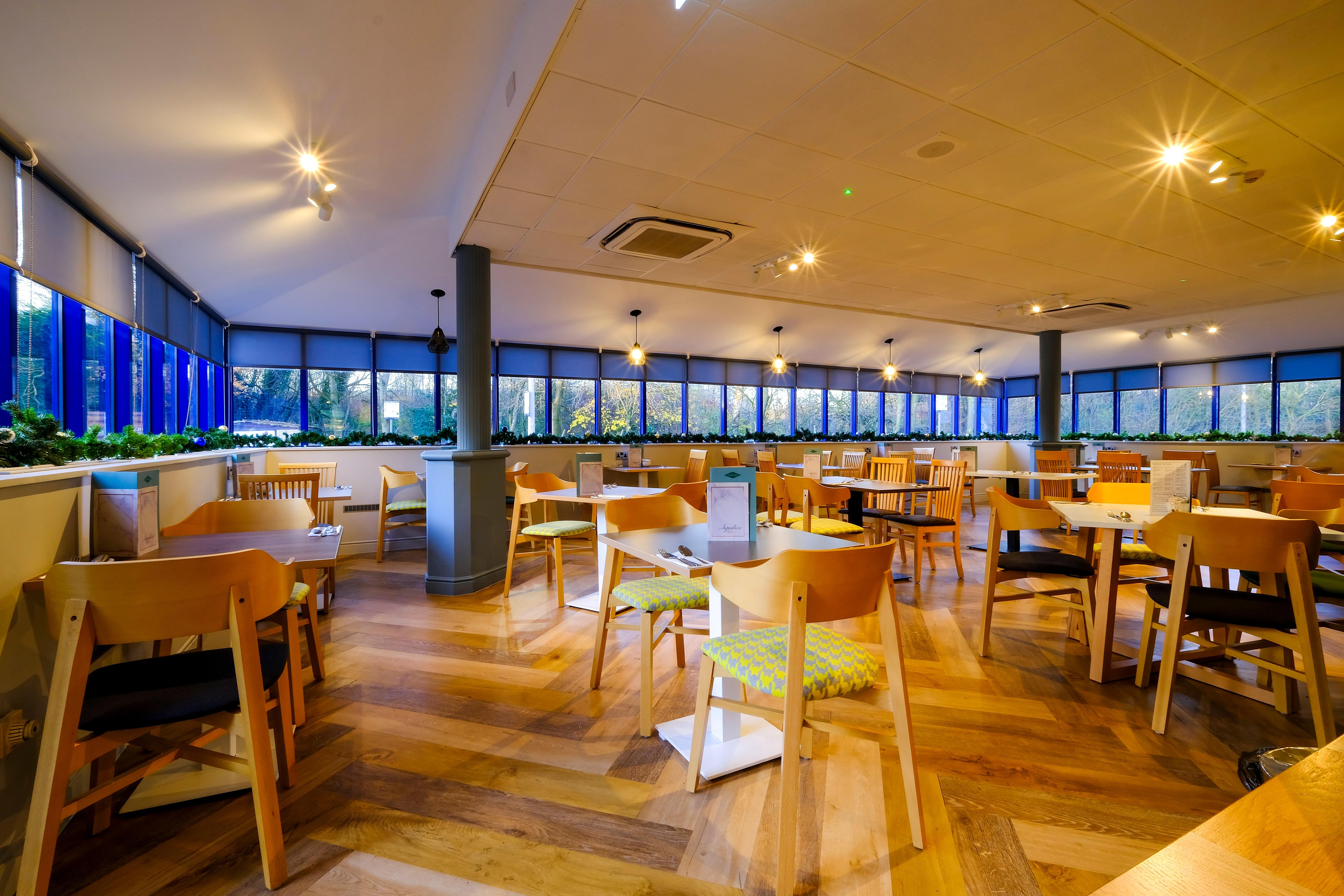 沃灵顿假日旅馆酒店 外观 照片